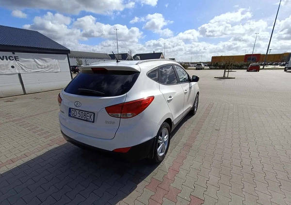 Hyundai ix35 cena 38900 przebieg: 183500, rok produkcji 2012 z Gdańsk małe 326